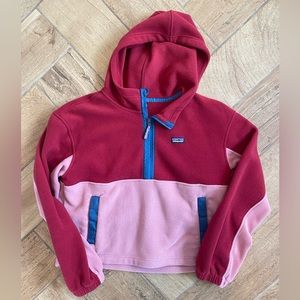 Girls XXL Patagonia pullover fleece.